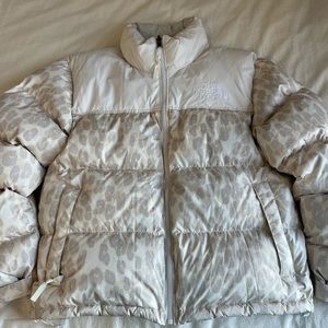 THE NORTH FACE
Black 1996 Retro Nuptse Down Jacket